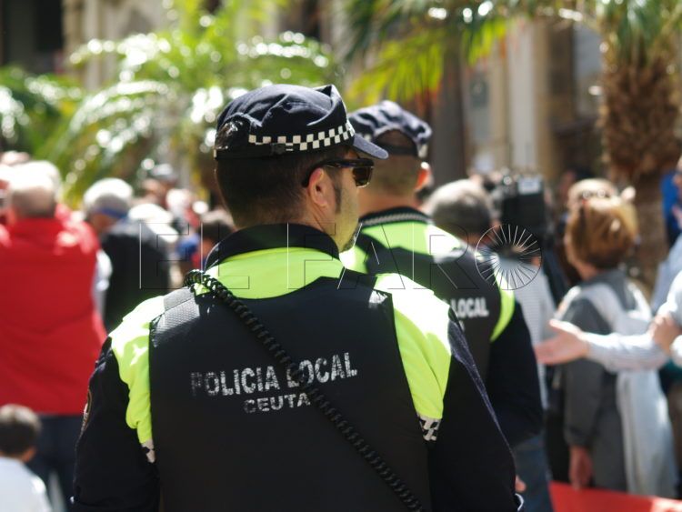 policia-local-espalda