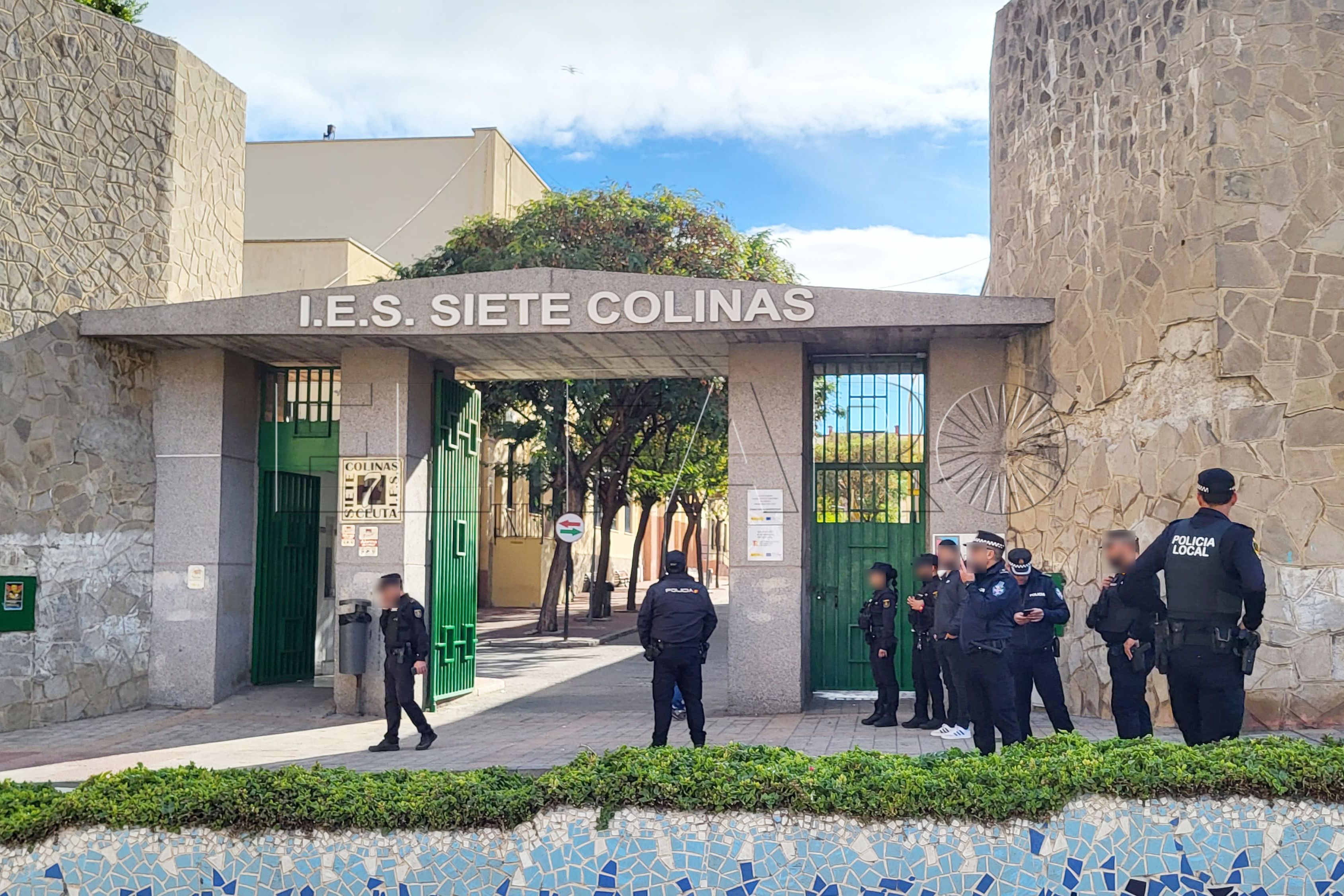 desalojo-instituto-siete-colinas-aviso-bomba