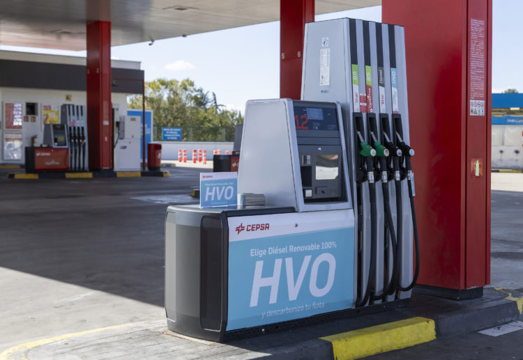 estacion-servicio-cepsa-surtidor-diesel-renovable