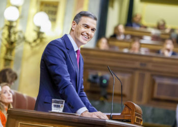 feijoo-debate-investidura-pedro-sanchez-2