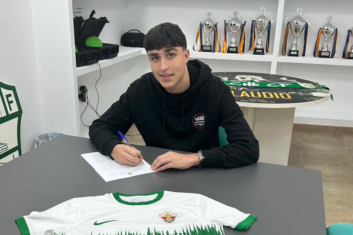 marco-ibanez-jugador-sporting-atletico-ficha-elche-1