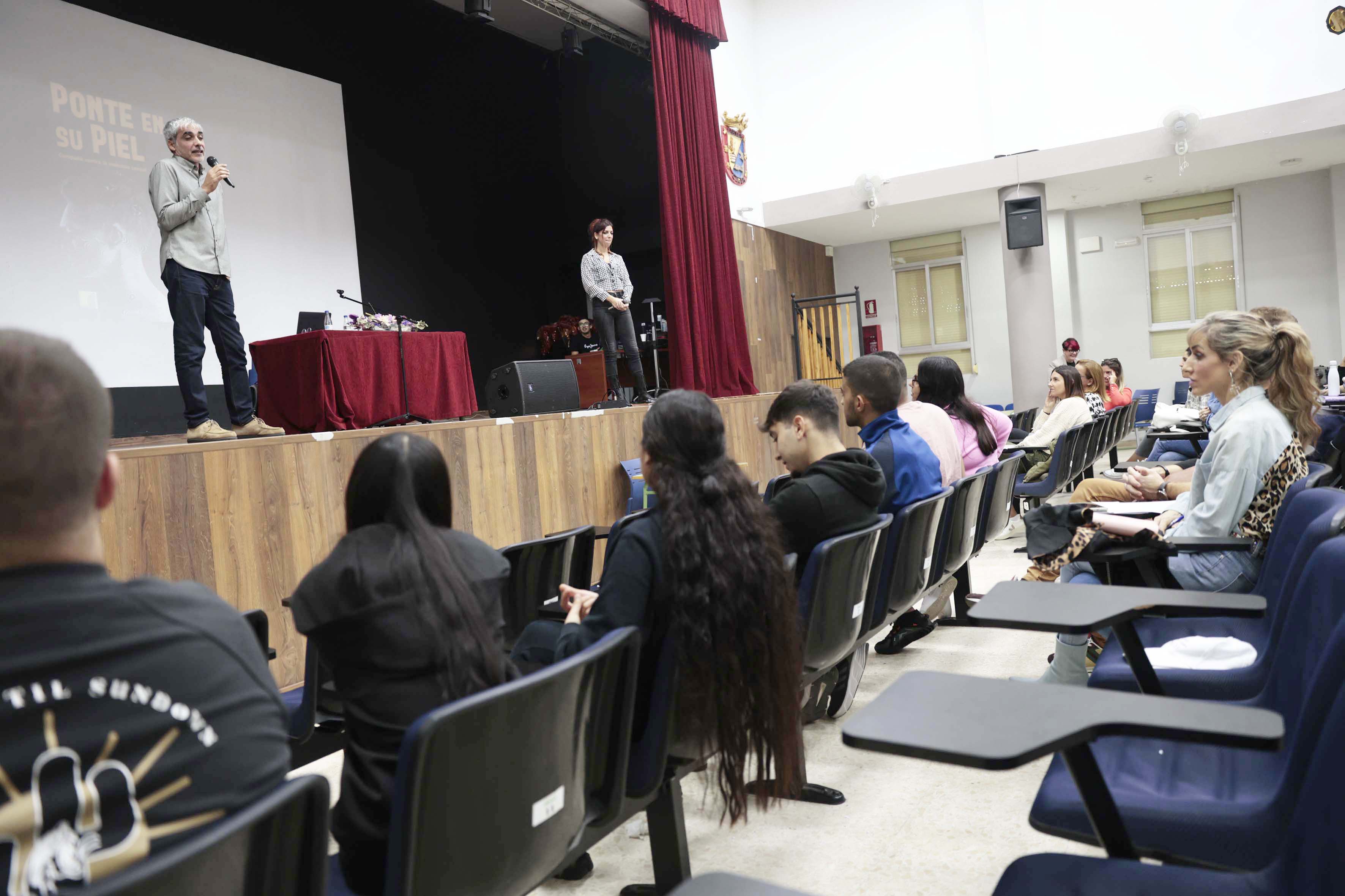 margenes-vinculos-presenta-ponte-piel-instituto-abyla-1