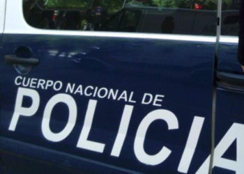 policia-nacional-coche-efe