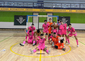 puerto-atletico-golea-marques-nervio-domicilio