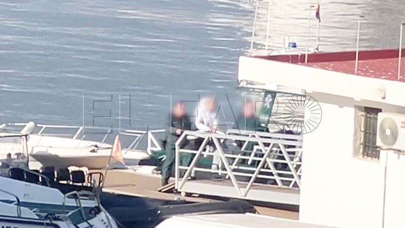 guardia-civil-detiene-joven-pleno-pase-inmigrantes-001