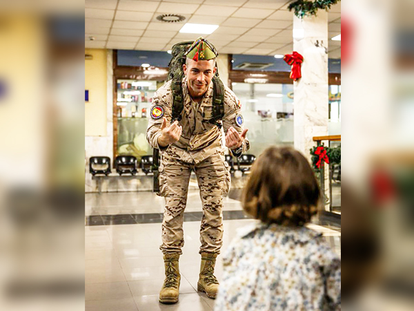legionario-ceuti-regresa-casa-mision-felicitacion-navidad-ministerio-defensa