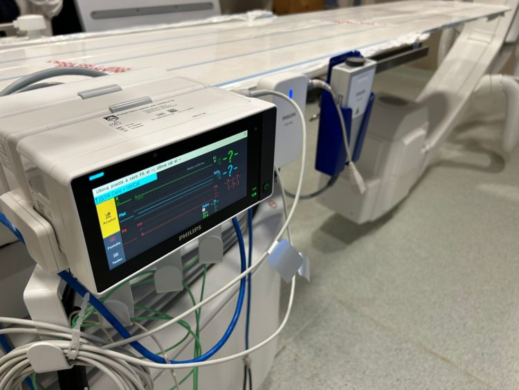 sala-hemodinamica-hospital-ingesa-2