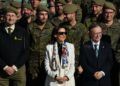 visita-ministra-defensa-margarita-robles-38