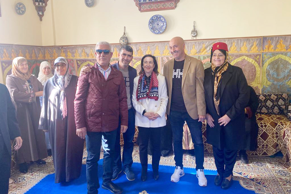 visita-ministra-margarita-robles-viudas-regulares-3