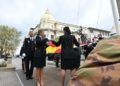 policia-nacional-izado-bandera-bicentenario-011