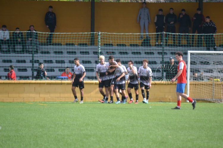 polillas-se-queda-derbi-estrecho-algeciras-004