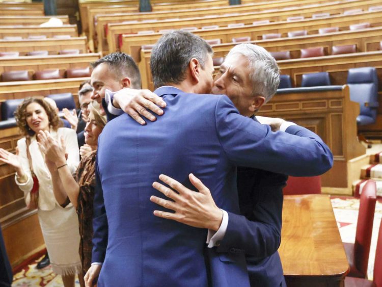 cinismo-bandera