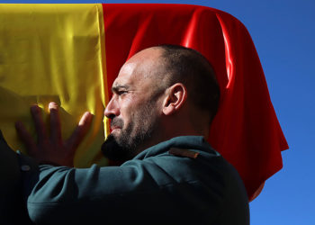 dolor-indignacion-guardias-civiles-barbate-narcolancha