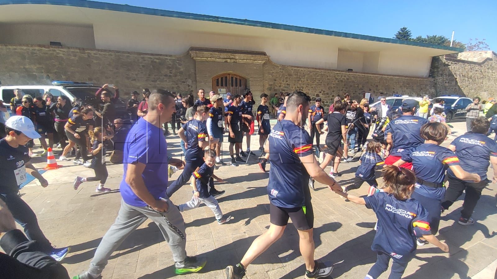 entrega-trofeos-ganadores-carrera-solidaria-policia-nacional-091-11