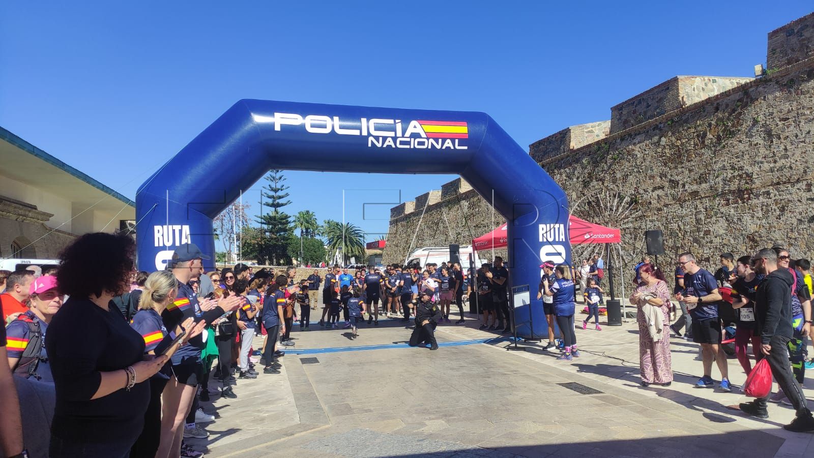 entrega-trofeos-ganadores-carrera-solidaria-policia-nacional-091-5