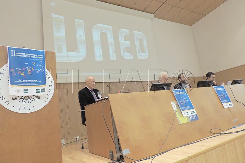 uned-ceuta-contratara-profesores-tutores