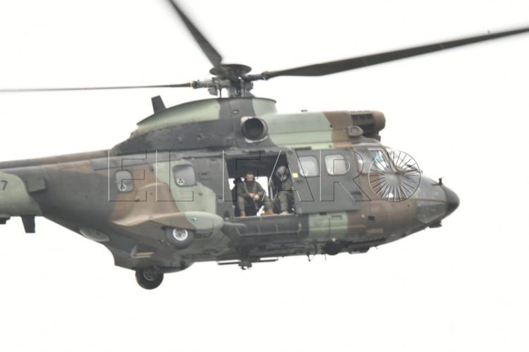 helicoptero-militar-super-puma-007