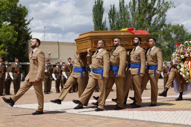 acto-homenaje-cabo-palacios-fallecido-polonia-regulares
