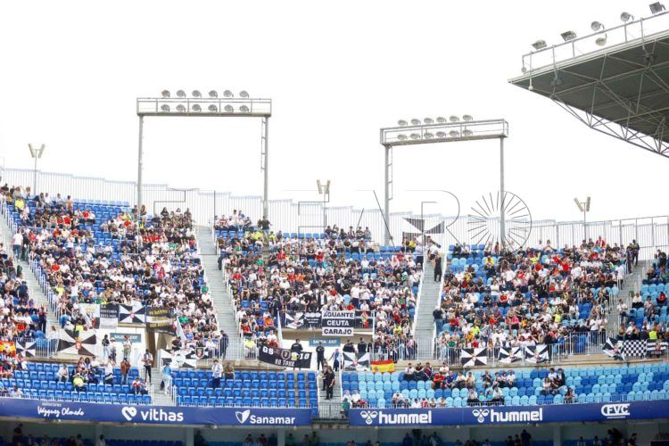 aficionados-se-desplazaran-merida-ver-ad-ceuta-futbol-1
