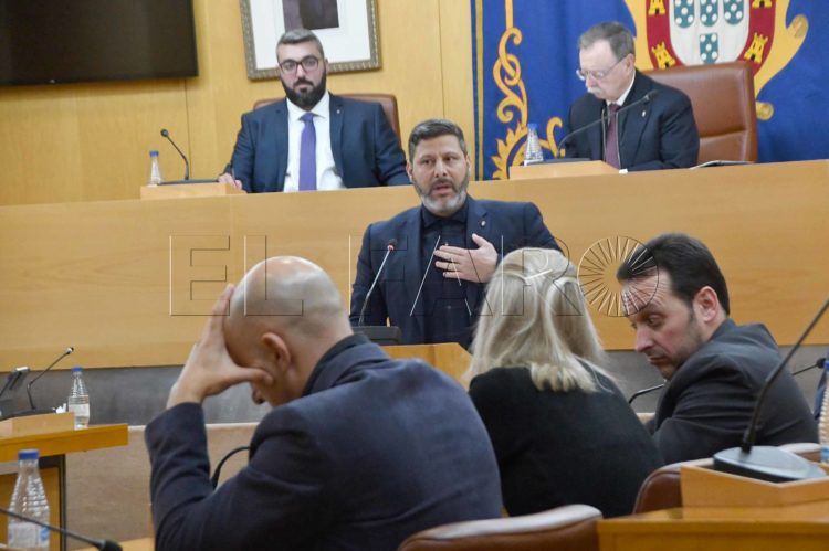 ceuta-ya-reprocha-vivas-ponga-ciudad-servicio-partidista-pp