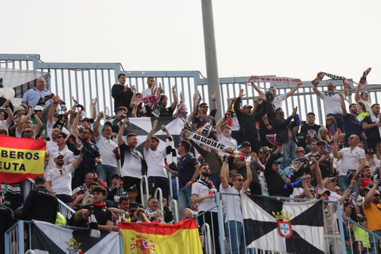 desplazamiento-aficionados-ceuta-malaga-08