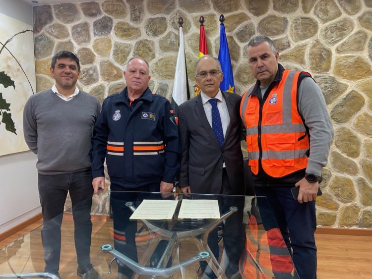 firma-convenio-ciudad-voluntarios-proteccion-civil