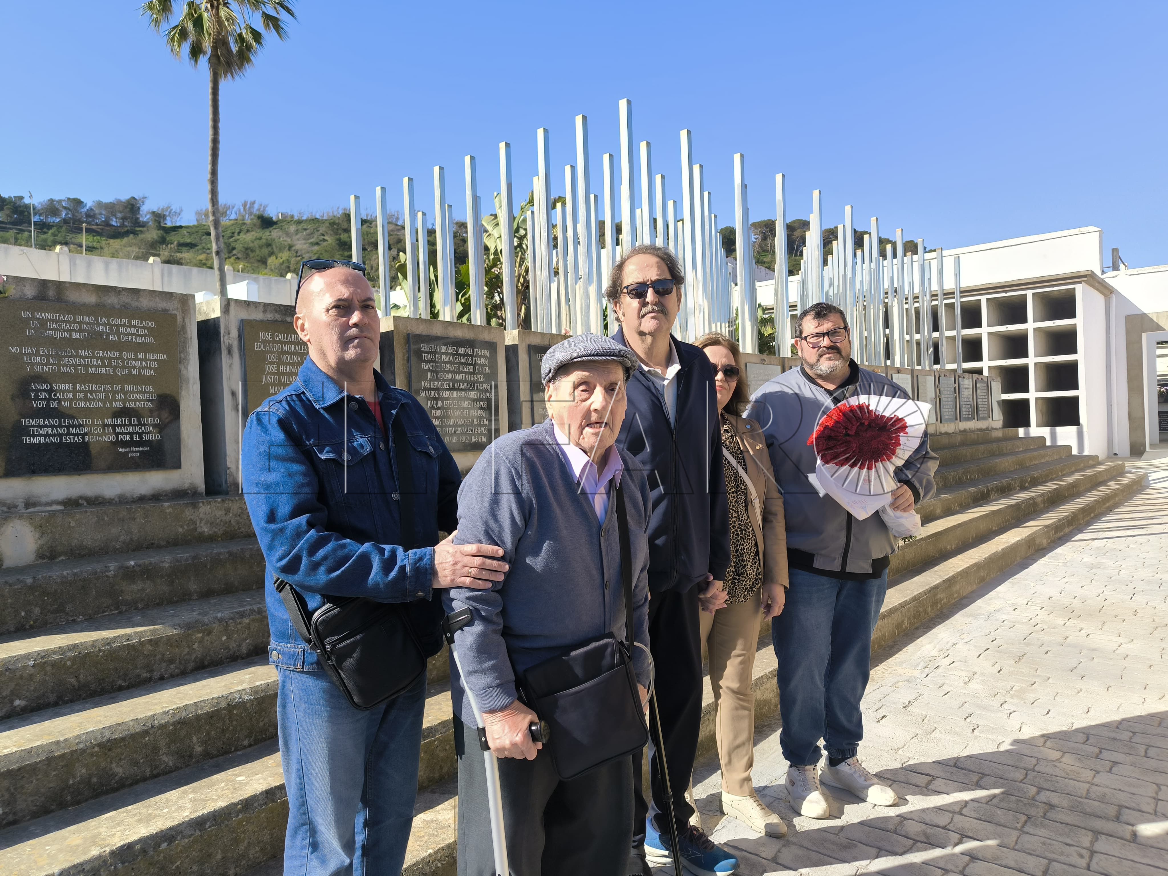 homenaje-ugt-asesinados-republica-cementerio-santa-catalina-14