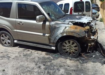coche-quemado-barriada-mixto-3