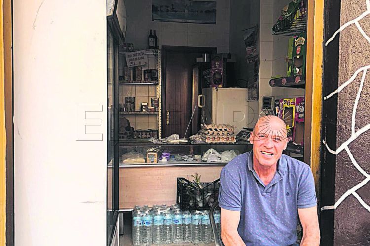 comercio-antonio-lopez-comestibles-cocodrilo-barriada-erquicia-1