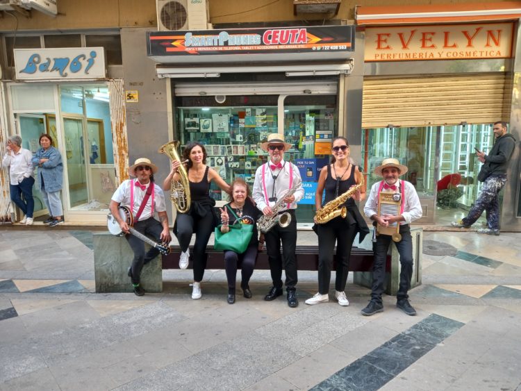 dia-jazz-banda-jacare-band-colaboracion-hermy-vicente-3