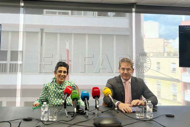 kissy-chandiramani-karim-bulaix-presentacion-forbes-summit-reinventing-1