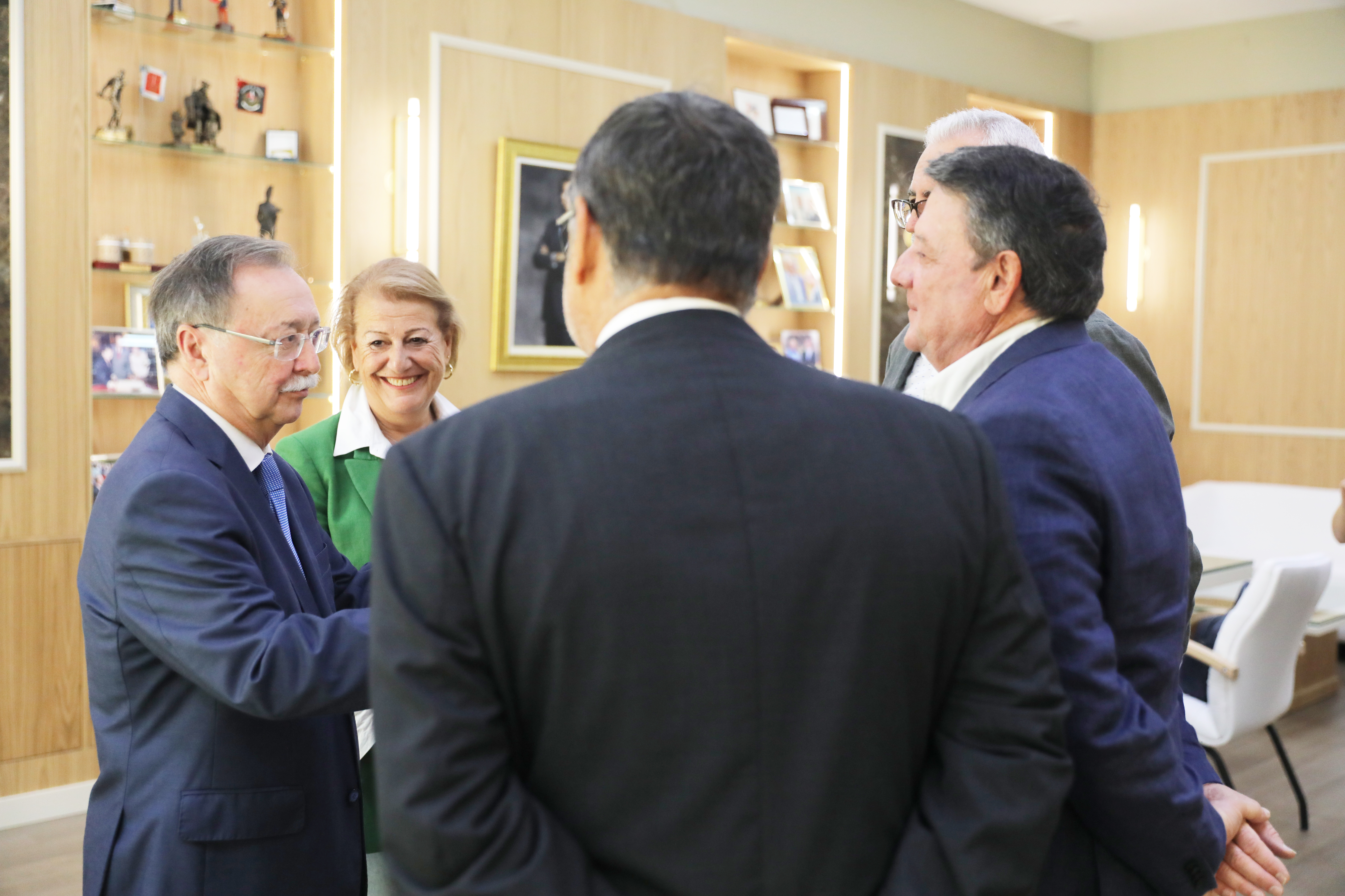 recepcion-vivas-veterinarios-jubilacion-carlos-romero-jose-maria-aguirre-arturo-murcia-1