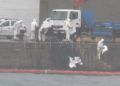 vertido-fuel-barco-muelle-alfau-14