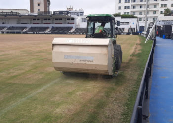 acondicionamiento-mejora-cesped-estadio-alfonso-murube