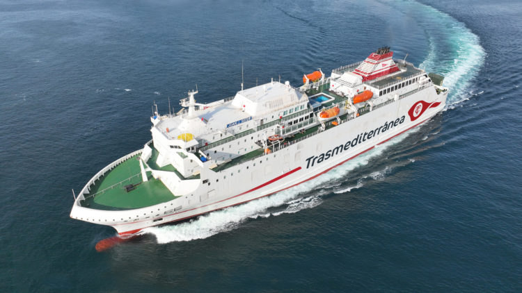 barco-naviera-trasmediterranea