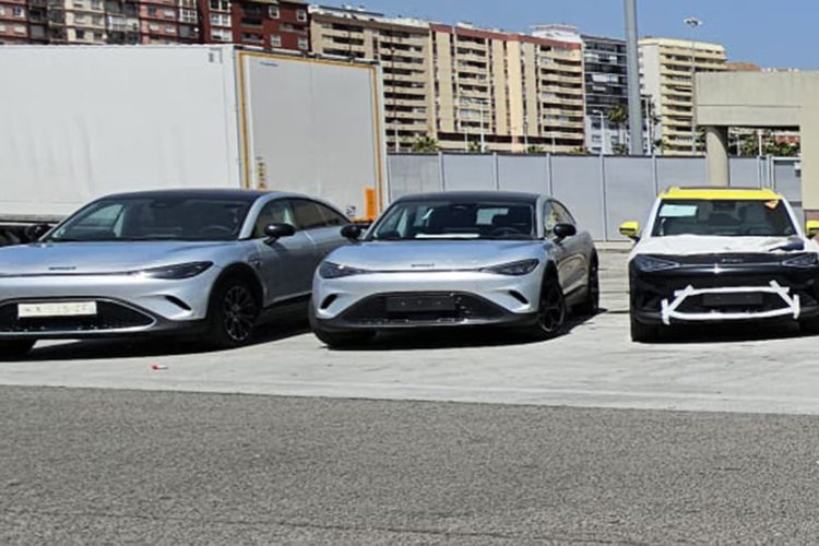 vehiculos-smart-robados-belgica-cazada-embarcar-marruecos