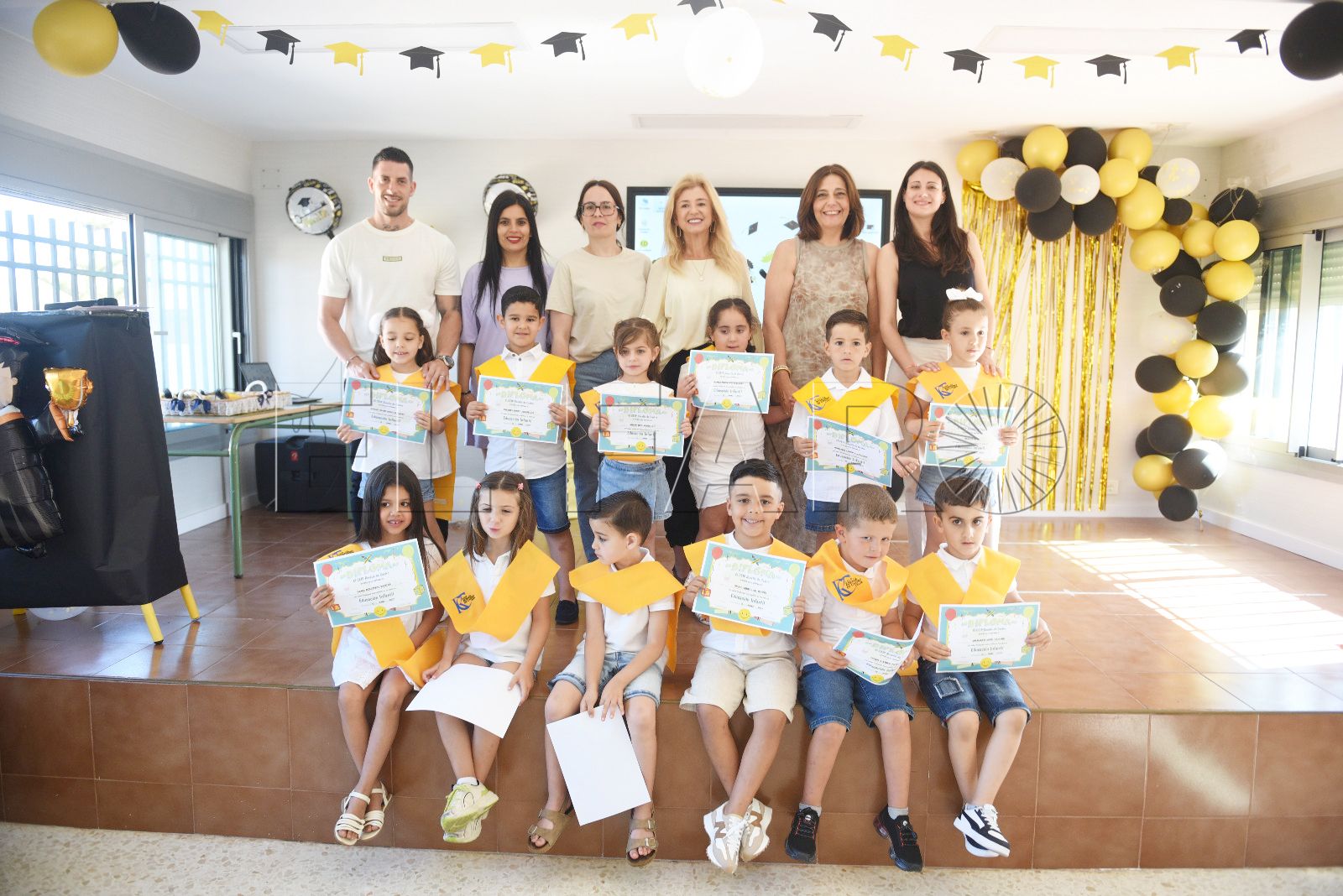 graduacion-infantil-colegio-rosalia-castro