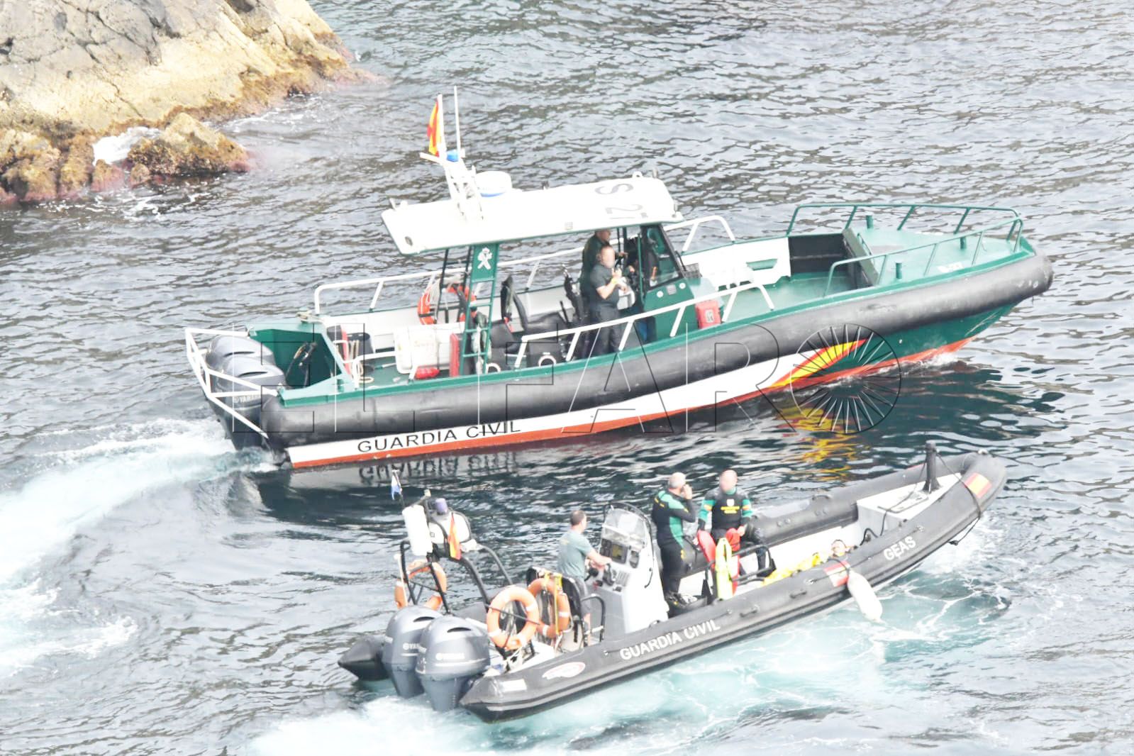guardia-civil-rescata-hombre-caer-mar-hacho-11
