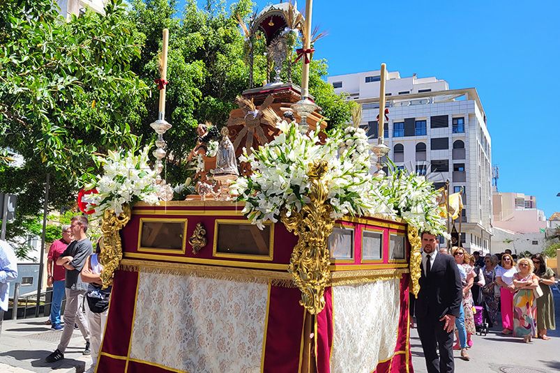 hermandad-remedios-celebra-corpus-chico