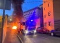 incendio-contenedores-farola-bomberos-bermudo-soriano-11