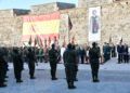 izado-bandera-honor-rey-felipe-murallas-reales-36