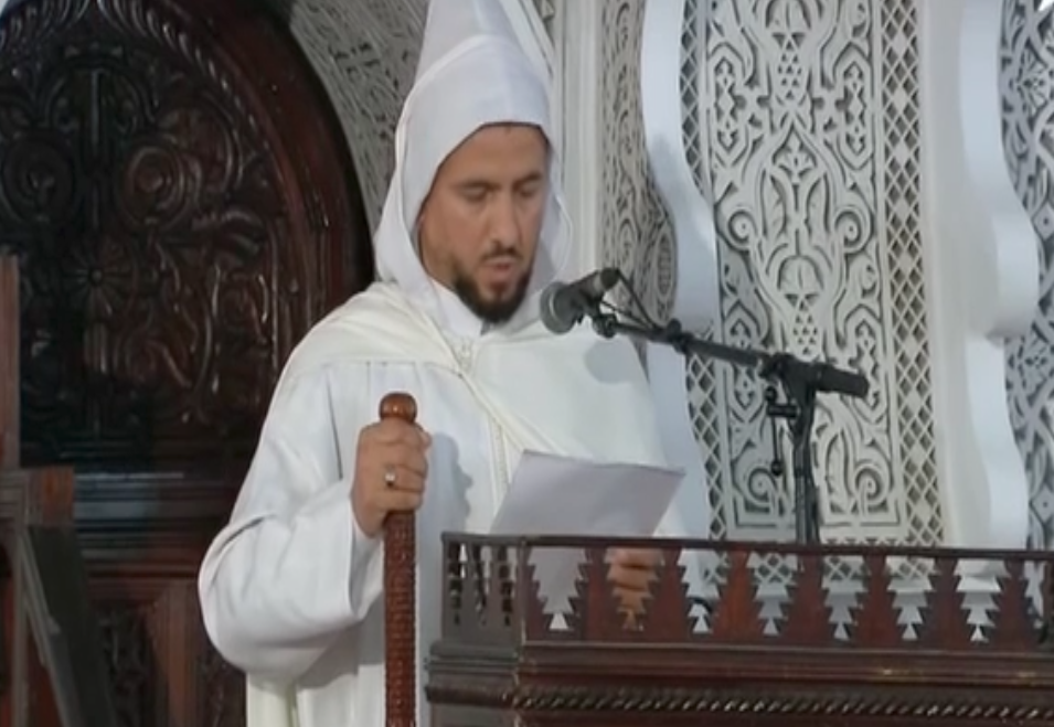 rey-mohamed-vi-rezo-mezquita-tetuan-fiesta-sacrificio-8