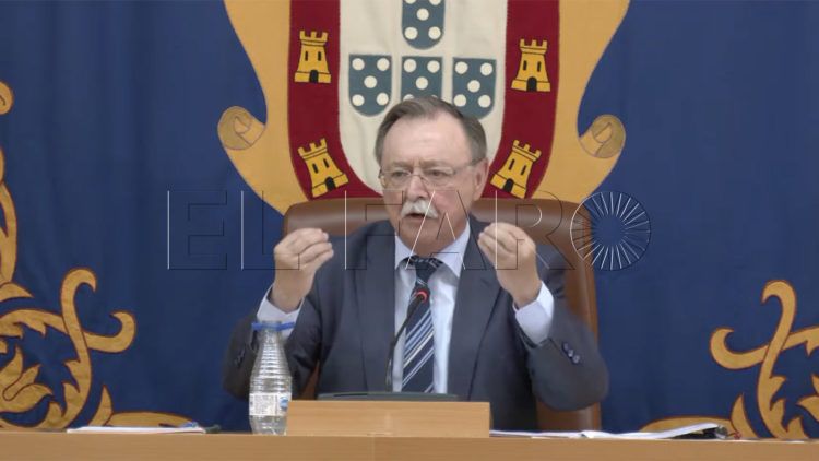 VIVAS-pleno