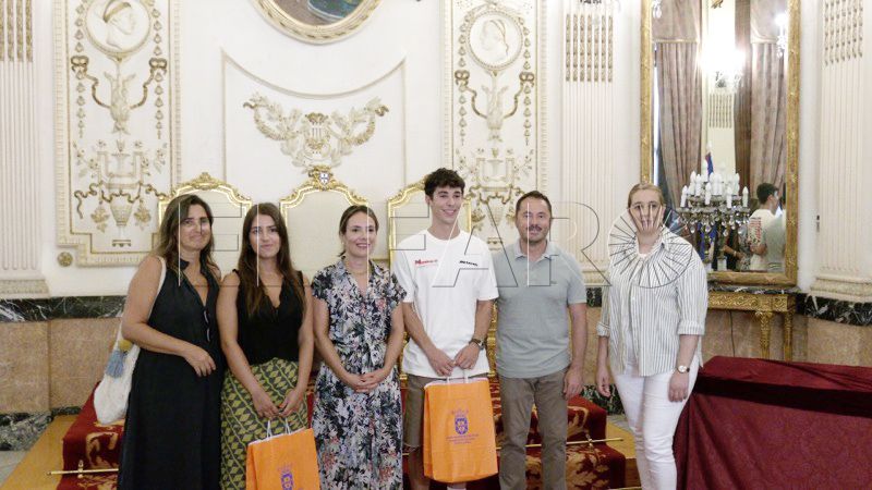 ciudad-premia-alumnos-mejor-calificacion-ebau-006
