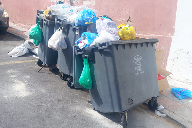 contenedores-rotos-pasaje-recreo-3