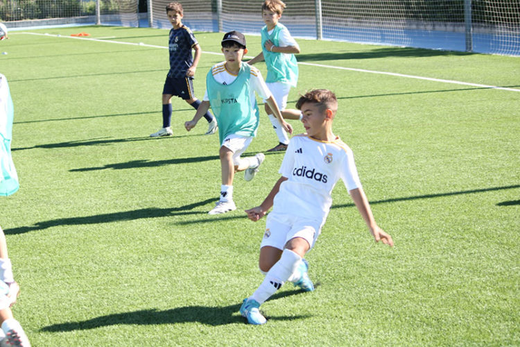 izan-gonzalez-participa-campus-experience-real-madrid-2