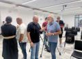 militantes-criticos-psoe-reunion-biblioteca-morro-3