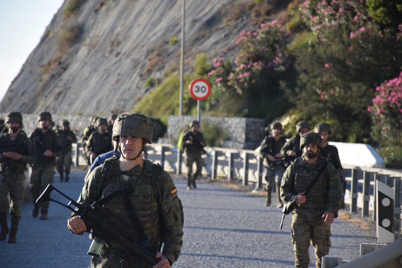 militares-ramix-30-marcha-adiestramiento-1