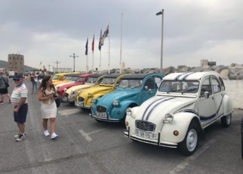 muestra-coches-clasicos-asociacion-2cv-club-malaga-1