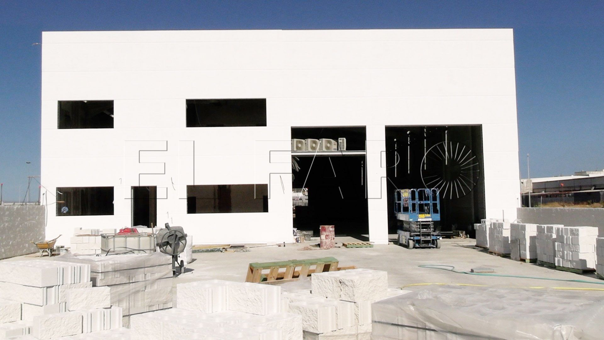 parte-exterior-banco-alimentos-nave